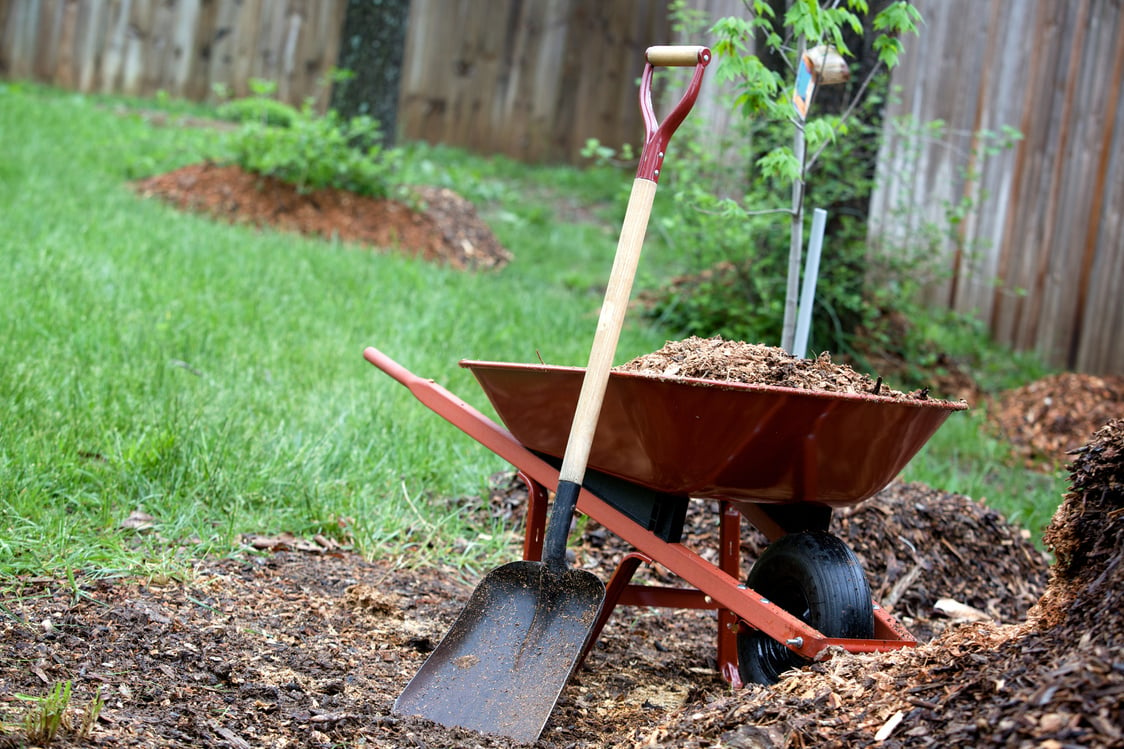 landscape mulch yard work